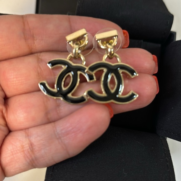 EUC Chanel earrings B24P Made in Italy - Picture 2 of 8
